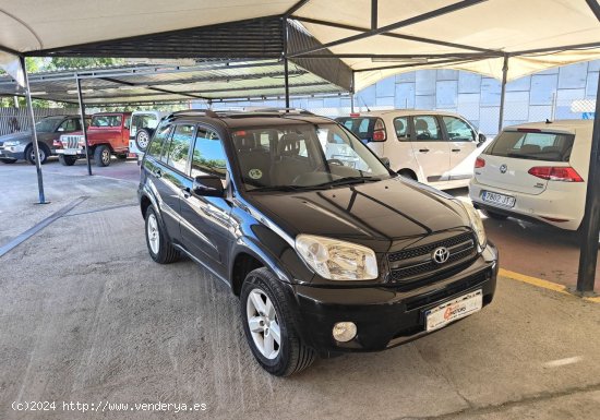 Toyota Rav4 2.0 VVTI  SOL   4X4 - Cornella de Terri