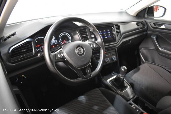 Volkswagen T-Roc EDITION 1.6 TDI  115CV - Fornells de la Selva