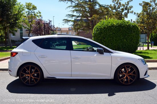 Seat Leon 2.0 Tsi 290cv DSG CUPRA Carbon Edition - VILLARES DE LA REINA