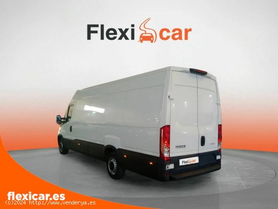 Iveco Daily IVECO DAILY 16m3 2.3 MJET 156 FURGON 35s 16hv - Córdoba