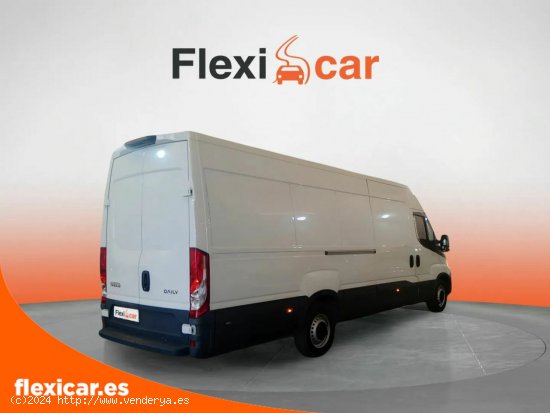 Iveco Daily IVECO DAILY 16m3 2.3 MJET 156 FURGON 35s 16hv - Córdoba