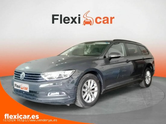 Volkswagen Passat Variant Advance 2.0 TDI 110kW BMT 4Mot - Córdoba