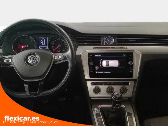 Volkswagen Passat Variant Advance 2.0 TDI 110kW BMT 4Mot - Córdoba