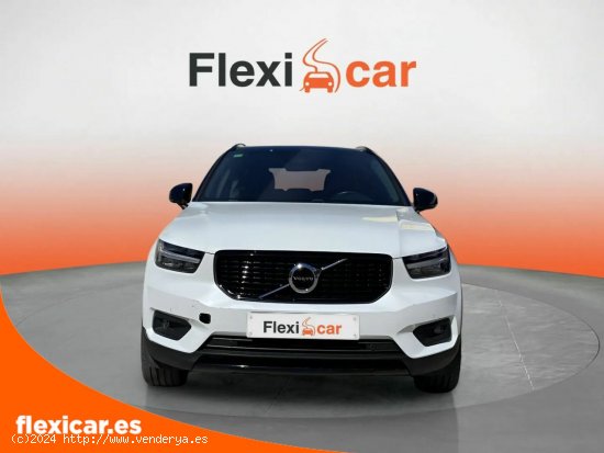 Volvo XC40 2.0 D4 AWD R-Design Auto - Talavera de la Reina