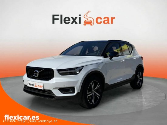 Volvo XC40 2.0 D4 AWD R-Design Auto - Talavera de la Reina