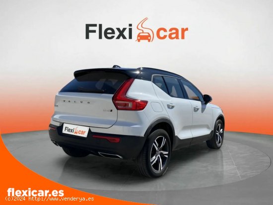 Volvo XC40 2.0 D4 AWD R-Design Auto - Talavera de la Reina