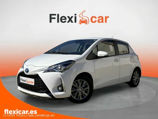 Toyota Yaris 1.5 100H Active - Valdepeñas