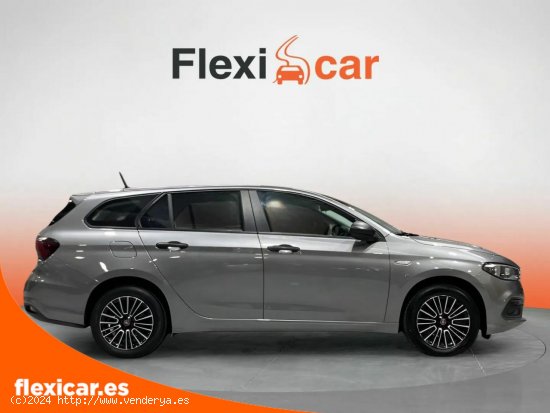 Fiat Tipo Cross 1.5 Hybrid 97kW (130CV) DCT - Rivas-Vaciamadrid