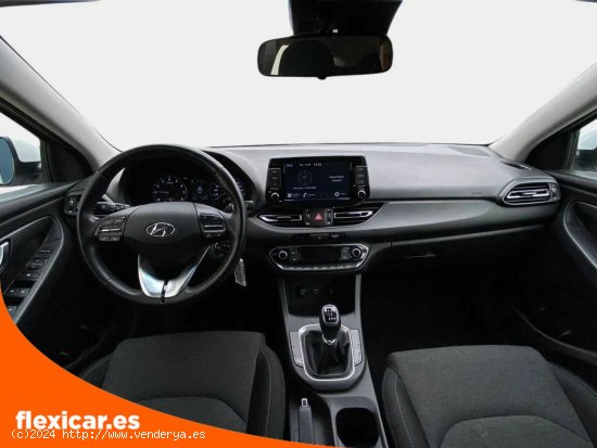 Hyundai i30 1.0 TGDI 48V Klass Fastback - Iurreta