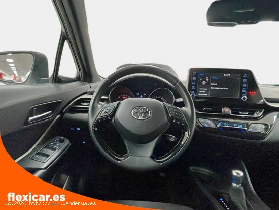 Toyota C-HR 1.8 125H Active - Cornellà de Llobregat