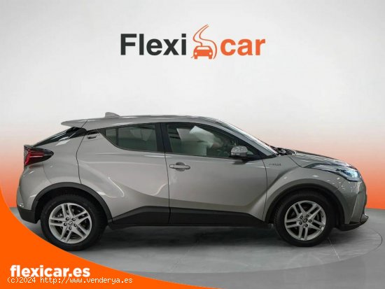 Toyota C-HR 1.8 125H Active - Zaragoza