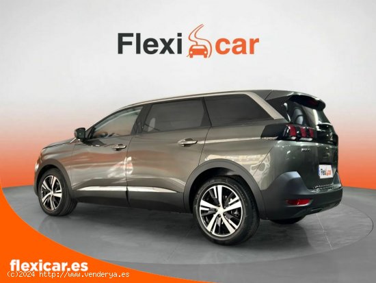 Peugeot 5008 Allure 1.2L PureTech 96kW (130CV) EAT8 - San Sebastián de los Reyes