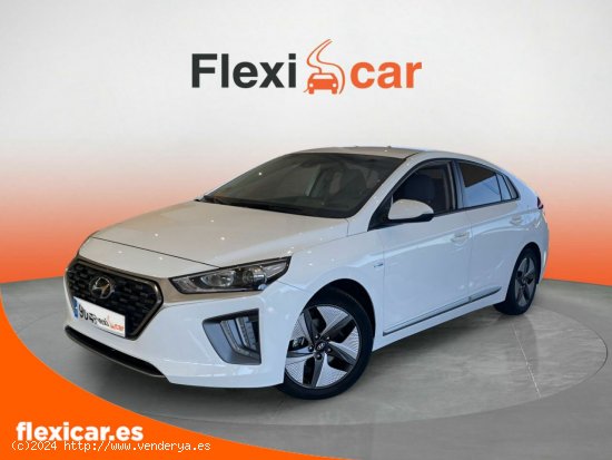 Hyundai IONIQ 1.6 GDI HEV Klass DCT - Santiago de Compostela