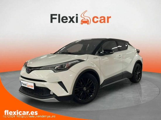 Toyota C-HR 1.8 125H Dynamic Plus - Badalona