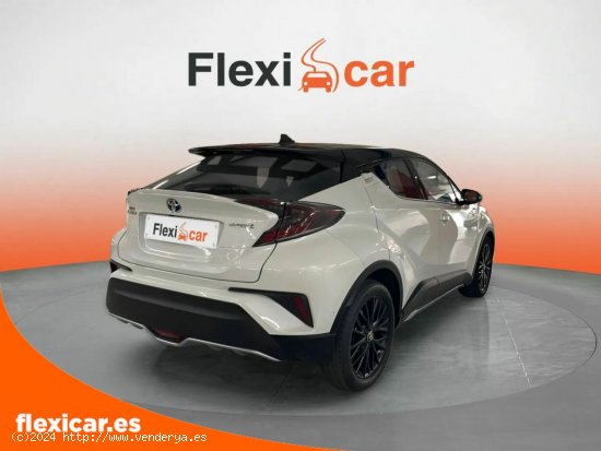 Toyota C-HR 1.8 125H Dynamic Plus - Badalona