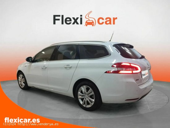 Peugeot 308 SW Allure 1.2 PureTech 96KW (130CV) EAT6 - Las Rozas de Madrid