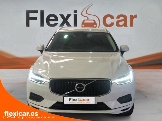 Volvo XC-60 2.0 D5 AWD Momentum Auto - Mairena del Aljarafe