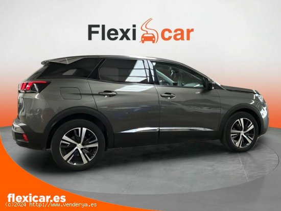 Peugeot 3008 1.2 PURETECH 96KW (130CV) ALLURE EAT6 - Málaga