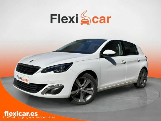 Peugeot 308 5p Allure 1.2 PureTech 96KW (130CV) S&S - Leganés