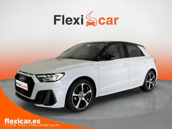 Audi A1 Sportback Adrenalin 25 TFSI 70kW (95CV) - Granada