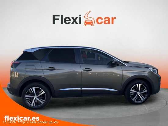 Peugeot 3008 1.6BLUEHDI 120 HP ALLURE S&S - Pamplona