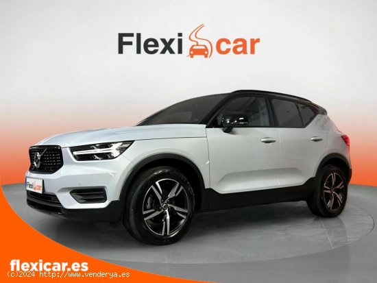 Volvo XC40 1.5 T2 R-Design Auto - San Sebastián de los Reyes