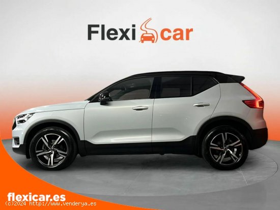 Volvo XC40 1.5 T2 R-Design Auto - San Sebastián de los Reyes