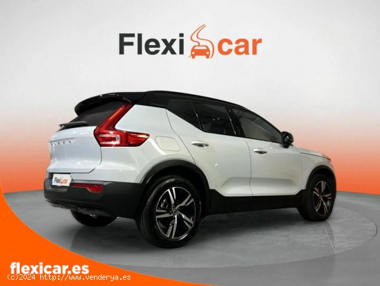 Volvo XC40 1.5 T2 R-Design Auto - San Sebastián de los Reyes