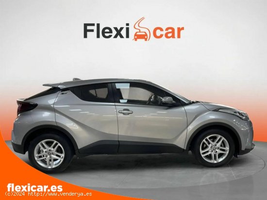 Toyota C-HR 1.8 125H Active - Cornellà de Llobregat