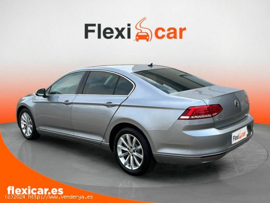 Volkswagen Passat Advance 2.0 TDI 110kW (150CV) - Zaragoza