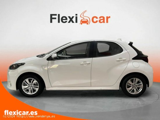 Toyota Yaris 1.5 120H Business Plus - Viladecans