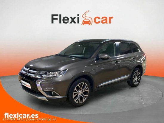 Mitsubishi Outlander 220 DI-D Motion 2WD 7 Plazas - Jerez de la Frontera