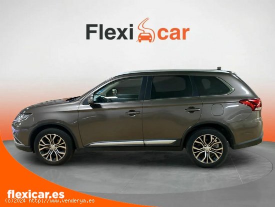 Mitsubishi Outlander 220 DI-D Motion 2WD 7 Plazas - Jerez de la Frontera