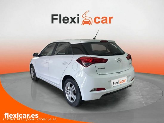 Hyundai i20 1.2 MPI Fresh - Málaga