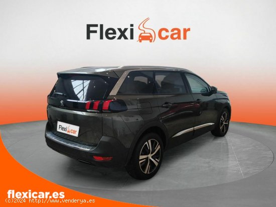 Peugeot 5008 Active 1.5L BlueHDi 96kW (130CV) S&S - Badajoz