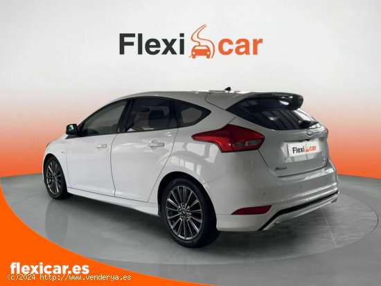 Ford Focus 1.0 Ecoboost 125cv ST-Line B&R - Xátiva