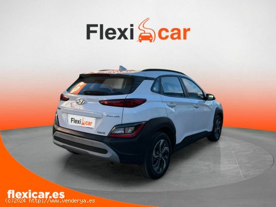 Hyundai Kona 1.6 GDI HEV Maxx DCT - Pinto