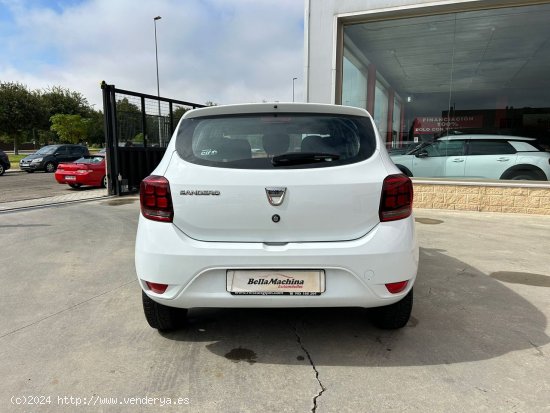 Dacia Sandero Essential 1.0 55kW (75CV) - Parla