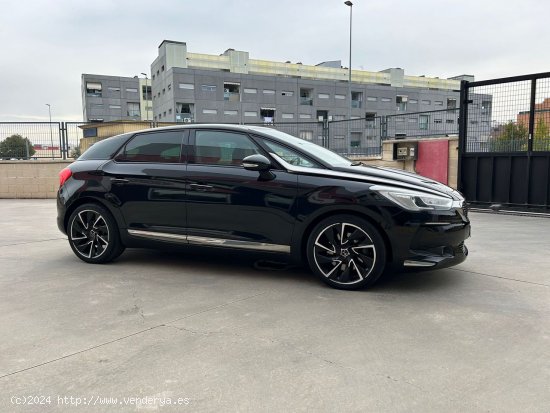 DS Automobiles DS 5 BlueHDi 180cv EAT6 Sport - Parla