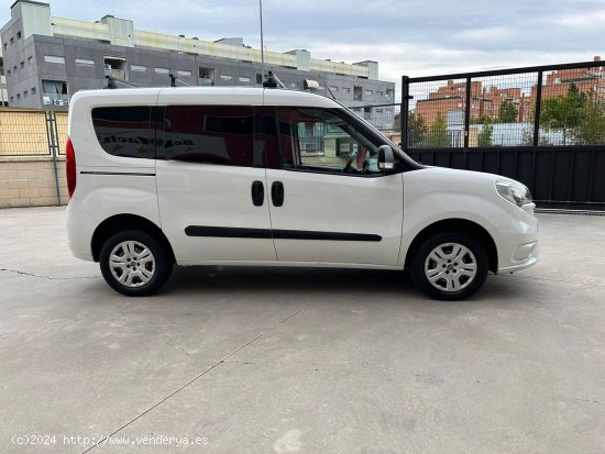 Fiat Doblo Panorama Easy 1.6 Multijet 70kW (95CV) SWB - Parla