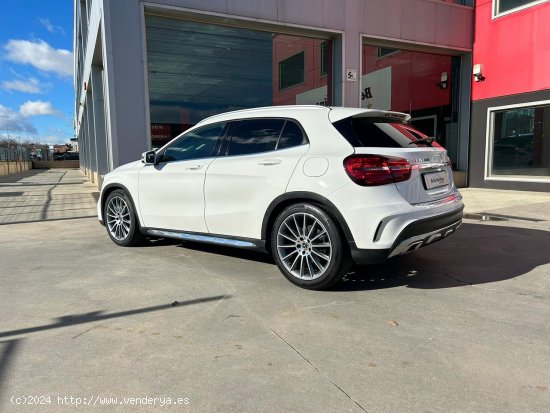 Mercedes Clase A GLA 180 - Parla