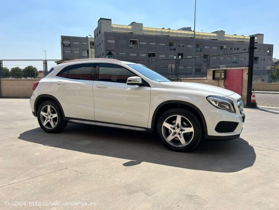 Mercedes Clase A GLA 220 d AMG Line 220 cdi - Parla