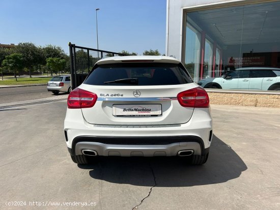 Mercedes Clase A GLA 220 d AMG Line 220 cdi - Parla