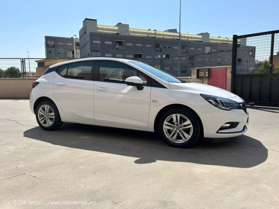 Opel Astra 1.6 CDTi S/S 81kW (110CV) Selective - Parla