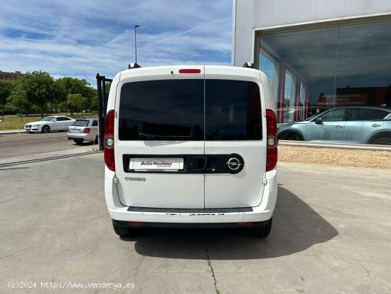 Opel Combo 1.3 CDTI 95 CV EXPRESSION - Parla