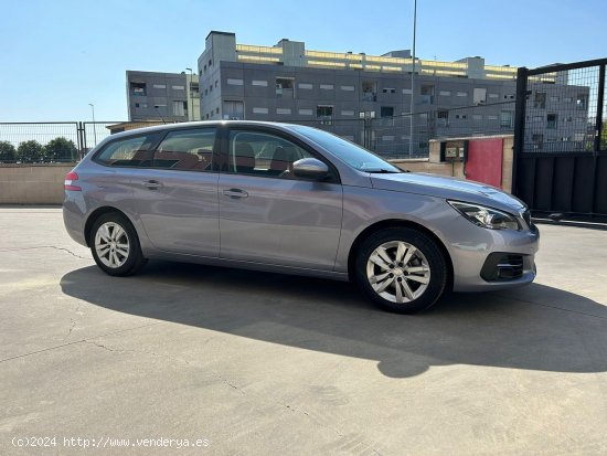 Peugeot 308 SW Active Pack BlueHDi 130 S&S EAT8 - Parla