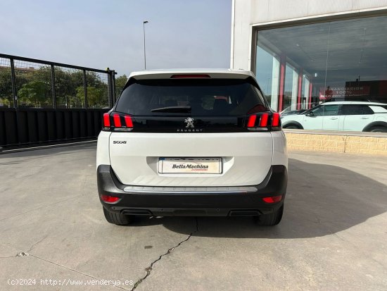 Peugeot 5008 Allure 1.2L PureTech 96kW (130CV) S&S - Parla