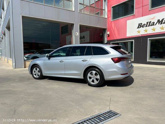 Skoda Octavia Combi 2.0 TDI 85kW(115CV) Man Ambition - Parla