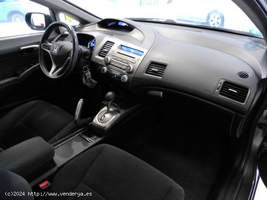 Honda Civic Hybrid ELEGANCE - Montcada i Reixach