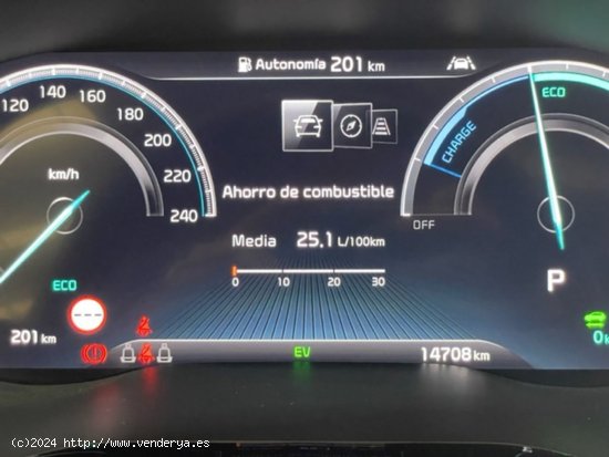 Kia XCeed 1.6 GDi PHEV 104kW (141CV) eMotion + Gasolina - San Sebastian de los Reyes  Madrid